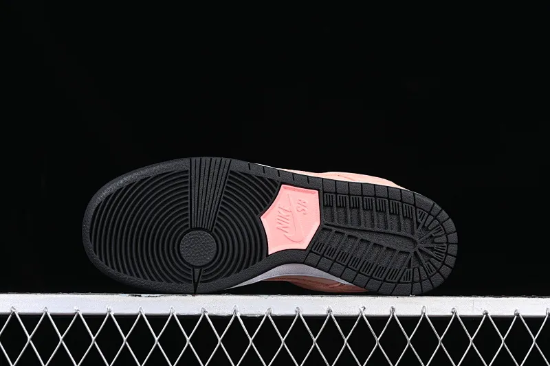 All Categories Nk SB Dunk Series Nk SB Dunk Low low-top sneakers NK SB Dunk Low "Pink" suede pink salmon pink and white suede smashed backboard fashion casual sneakers CV1655-600
